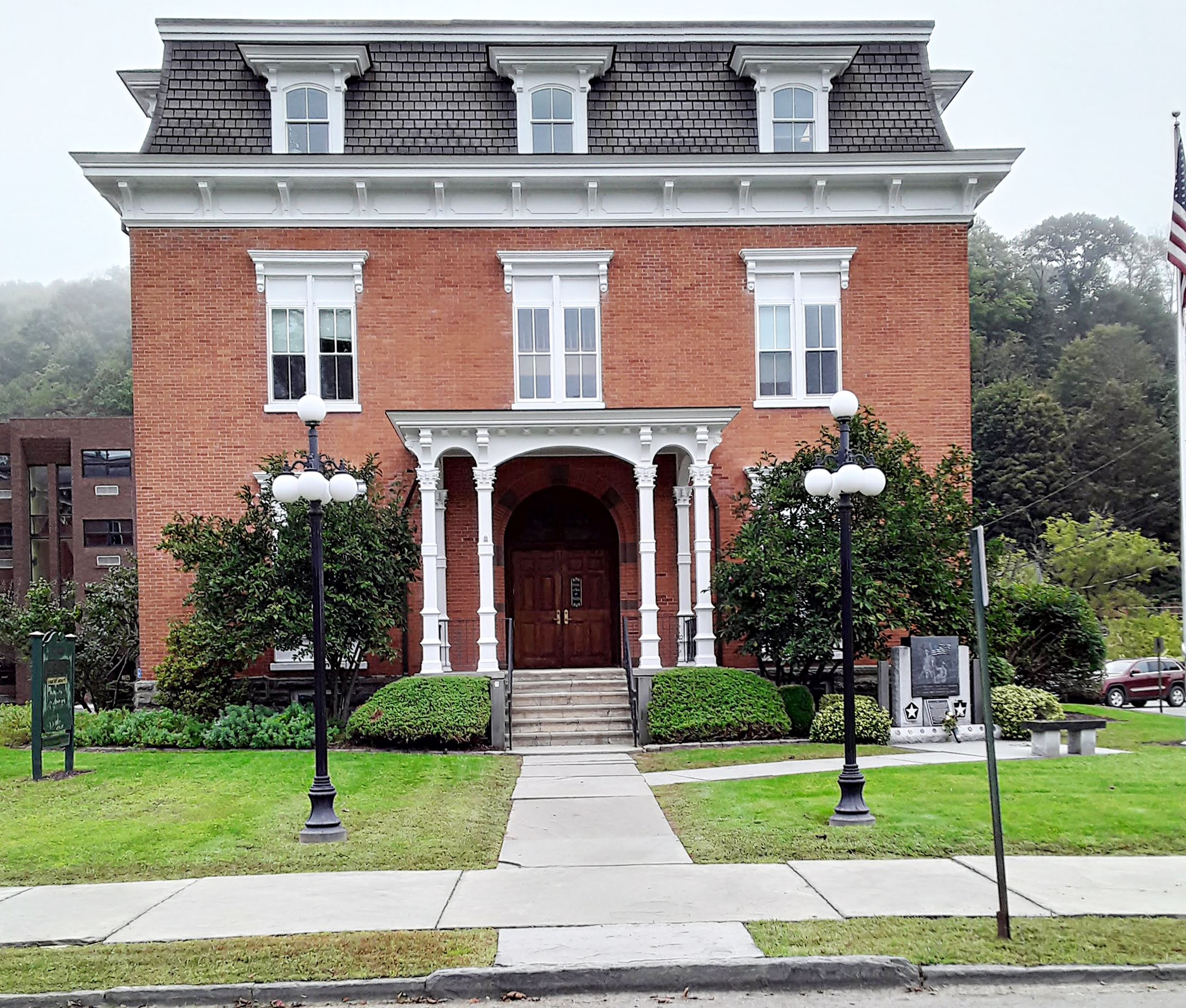 The exterior of the county-owned Dimmick Bulding next to the Courthouse in Honesdale.